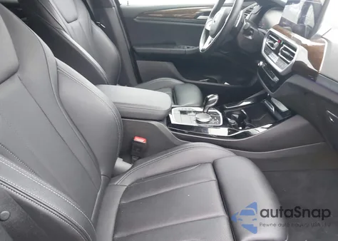 2022 BMW X3 xDrive30I z USA, uszkodzony, nr VIN 5UX53DP05N9J50360